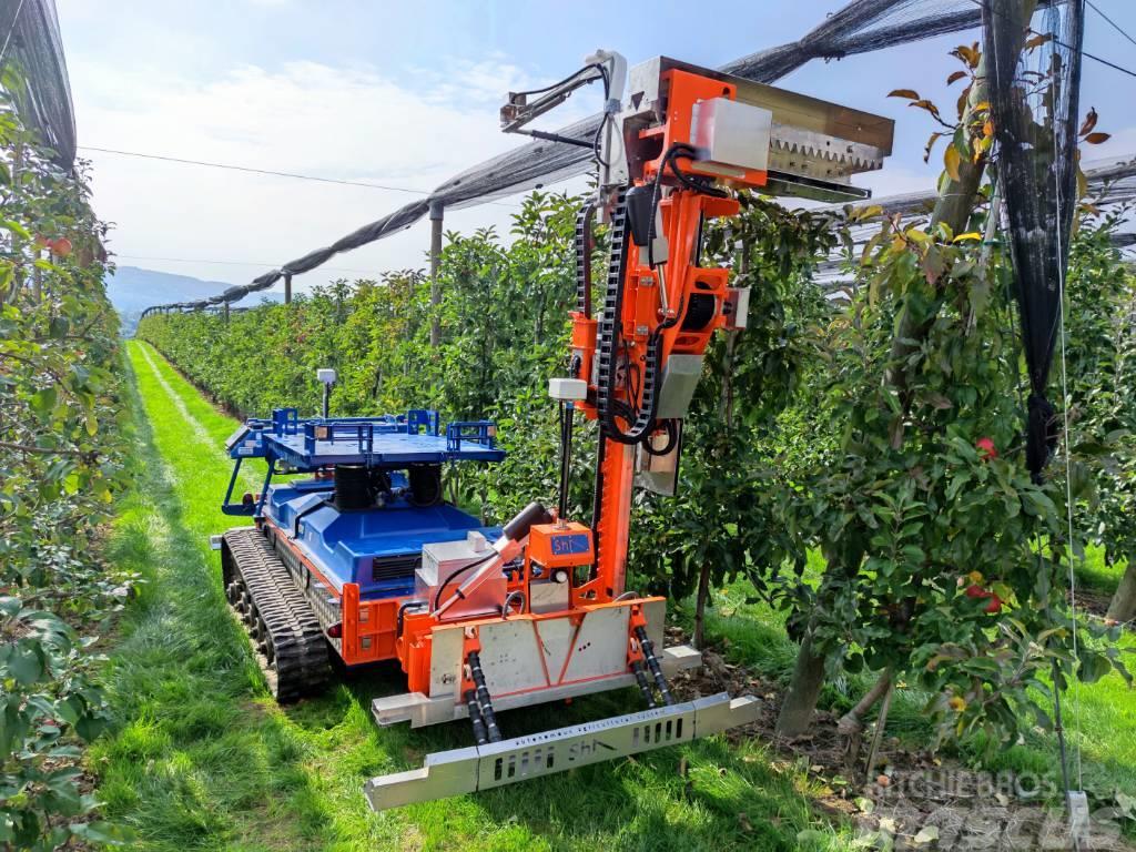  Slopehelper Robotic & Autonomus Farming Machine 지반 준비 작업
