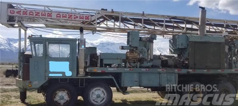 Gardner-Denver Denver 1500 drill rig 도로 굴착기
