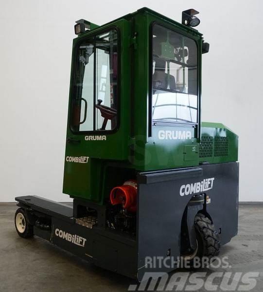 Combilift C3000 4방향 리치트럭
