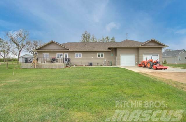  Birsay SK Residential Property ±0.77 Title Acre 기타