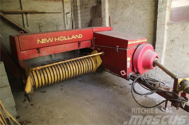 New Holland 376 småballepresser 기타 농업용 기계장비