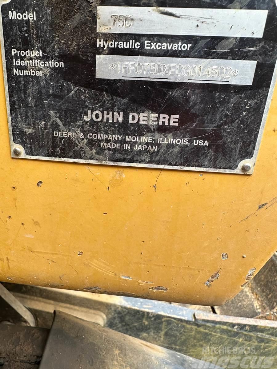 John Deere 75D 대형 굴삭기 29톤 이상